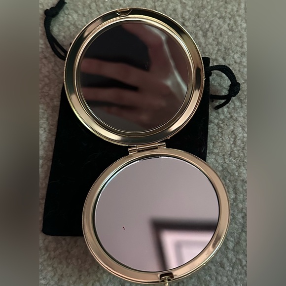 Compact Mirror - Picture 2 of 2